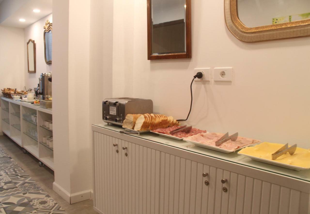 Hotel Milano 푼타델에스테 외부 사진